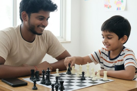 Personal chess coach for kids providing one-on-one training at home in Mumbai